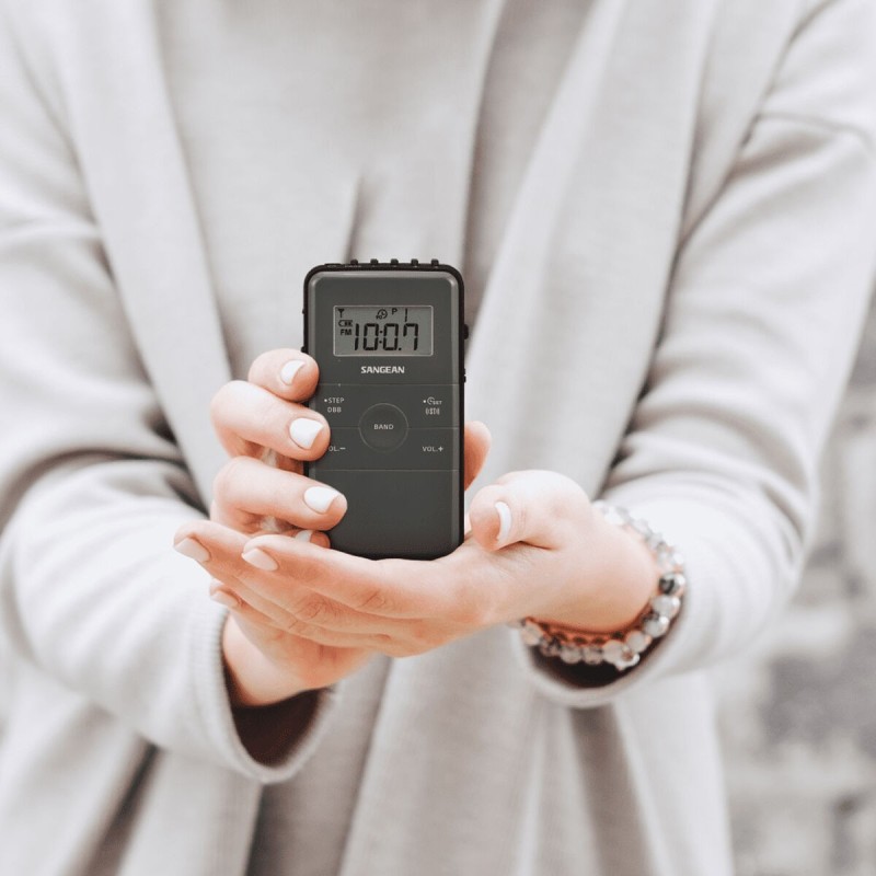 Radio numérique portable Sangean Noir AM/FM Rechargeable