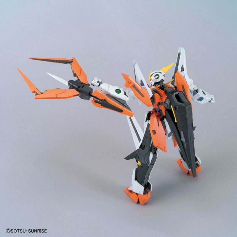 Figure à Collectionner Bandai 1/100 GUNDAM KYRIOS